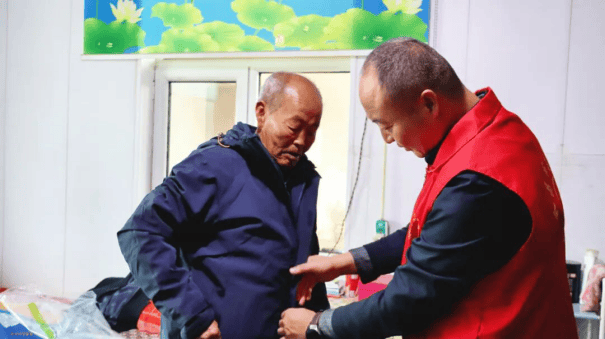 【金昌】金川区：“寒冬送暖”让“民族团结之花”在寒冬中绽放